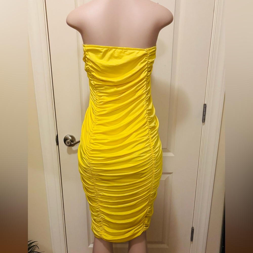 Yellow Ruched Dress - Picture 3 of 14